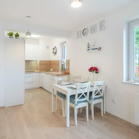 Apartment Happy Time -